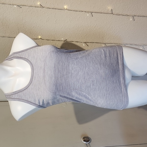 Lululemon run swiftly tech Racerback‎ top size 6
